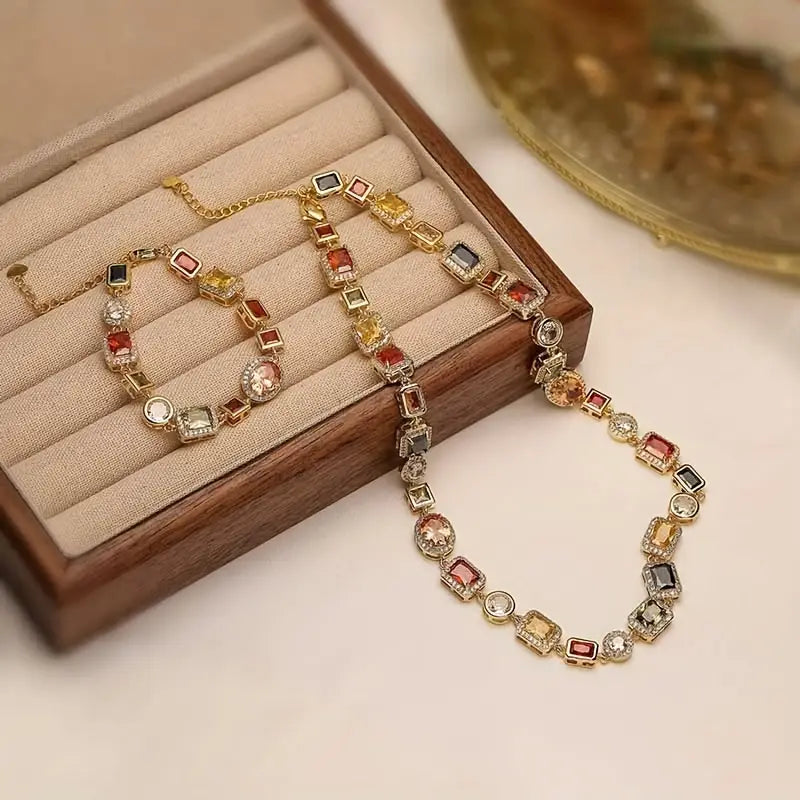 CONJUNTO DE JOYERÍA DE CIRCONIO GEOMÉTRICO – Conjunto de joyas moderno con diseño geométrico