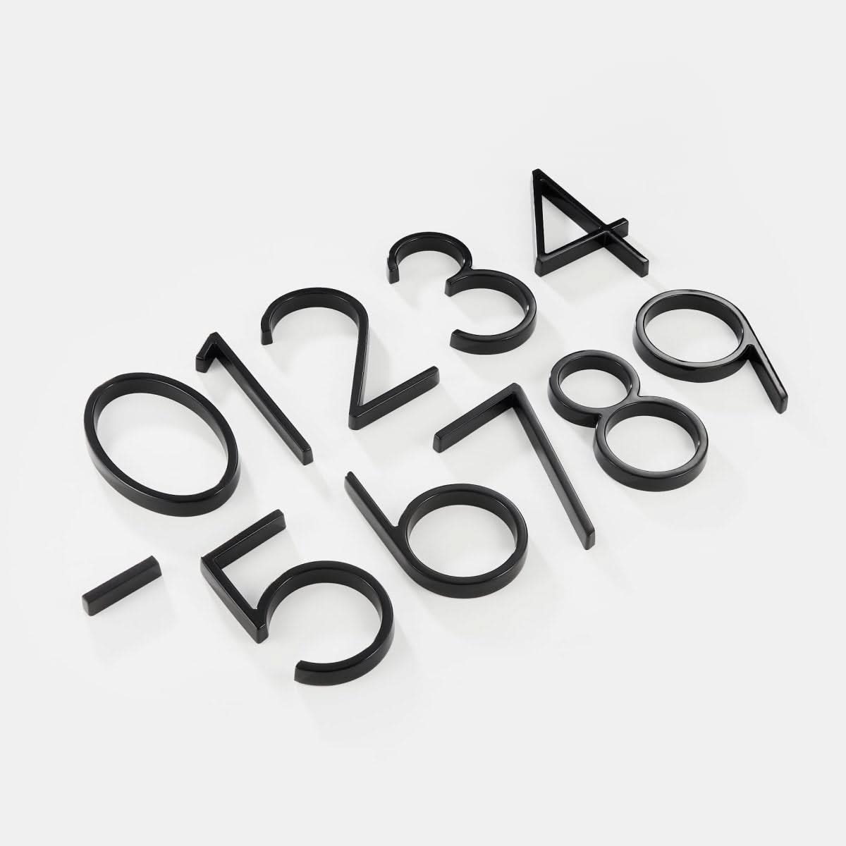 URBANNUM – Modern 3D House Numbers with a Floating Effect for Stylish Facades
