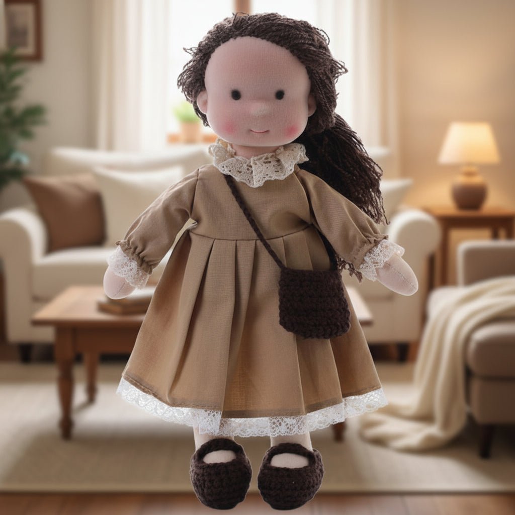 ELORA – Muñeca Waldorf de algodón hecha a mano para juegos creativos