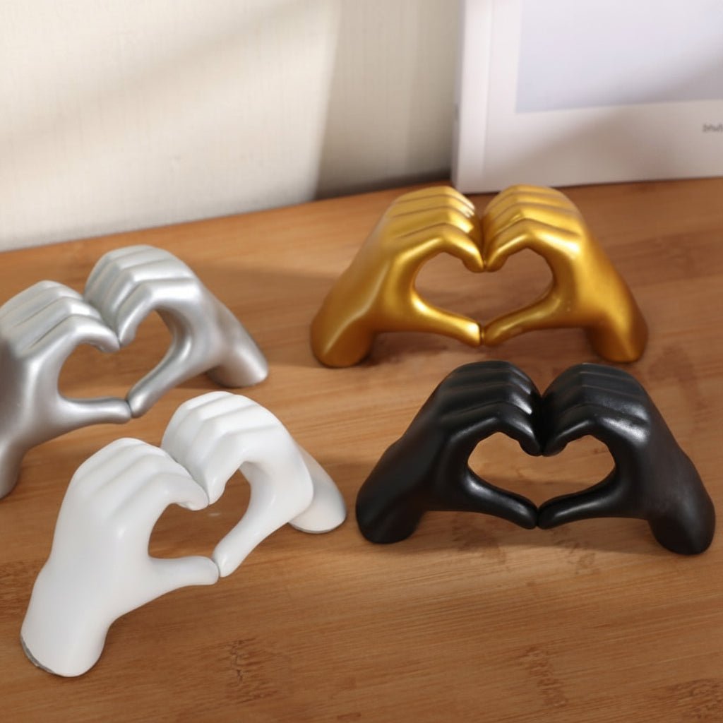 LOVESCULPT WOOD – Handcrafted wooden decorative figure for a loving home