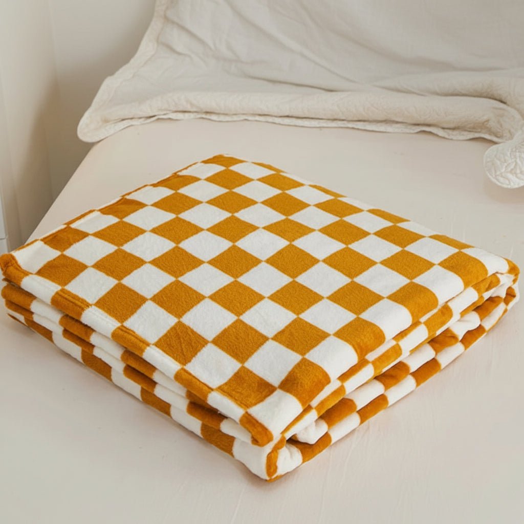 COZYCHECK – Flannel fleece blanket | Soft, warm, and suitable for year-round use