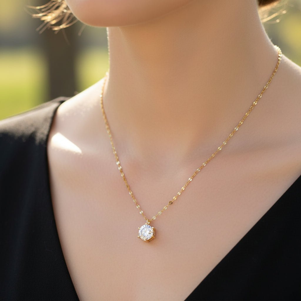 LUMORA - Cubic zirconia pendant necklace with 925 sterling silver chain