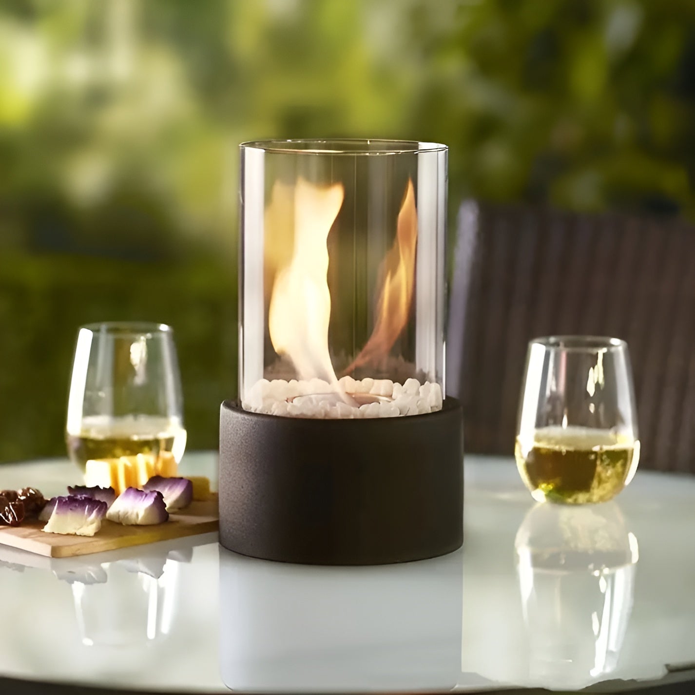 SleekFlame - Foyer de table sans fumée pour une utilisation intérieure et extérieure élégante