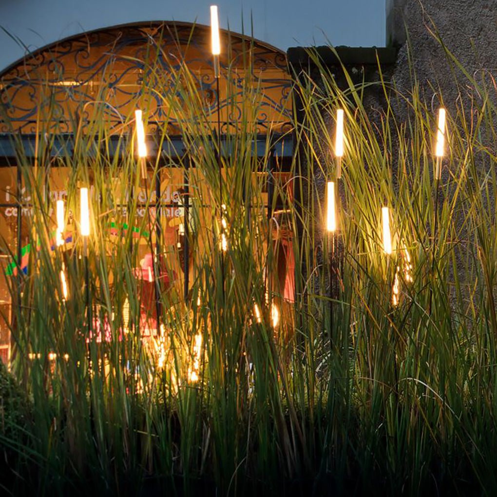Luces solares de caña – Lámparas solares de caña para una iluminación ambiental en el jardín