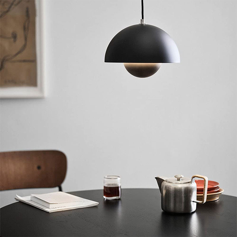 Lámpara colgante – Elegante lámpara colgante con luz suave y difusa para ambientes relajantes