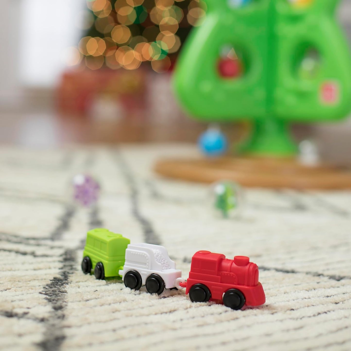 TODDLERTREE – Interaktives Weihnachtsspielzeug für sicheres, kreatives Spielen 5