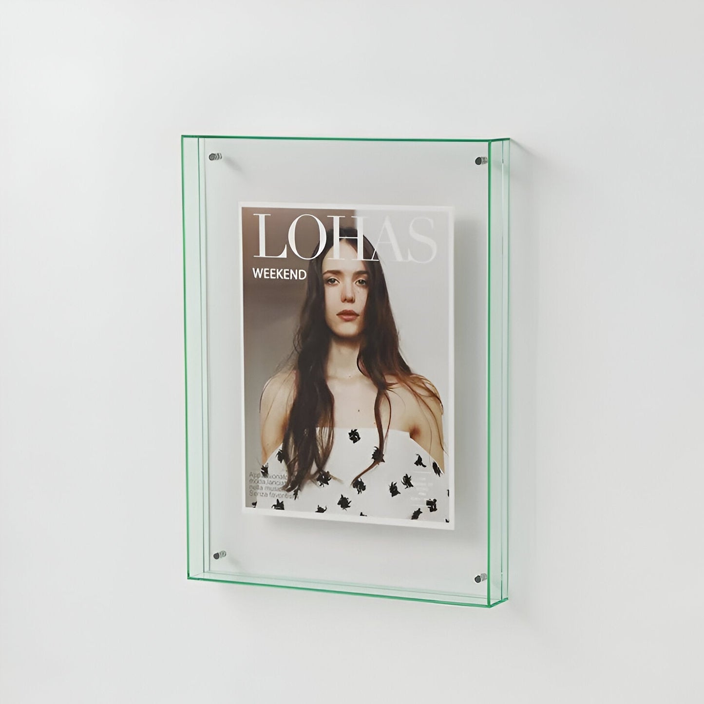 CRYSTAFRAME - Transparent acrylic picture frame for modern picture presentation