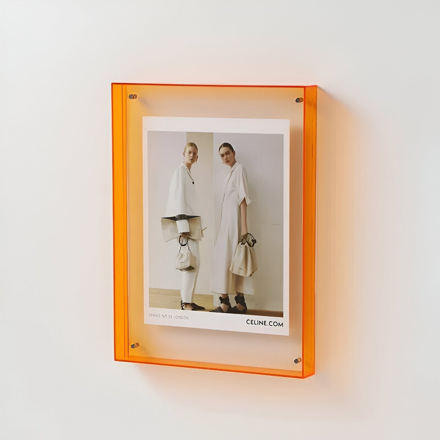 CRYSTAFRAME - Transparent acrylic picture frame for modern picture presentation