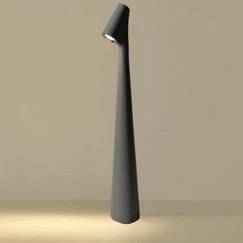 Metal table lamp - Rechargeable & stylish for indoors & outdoors