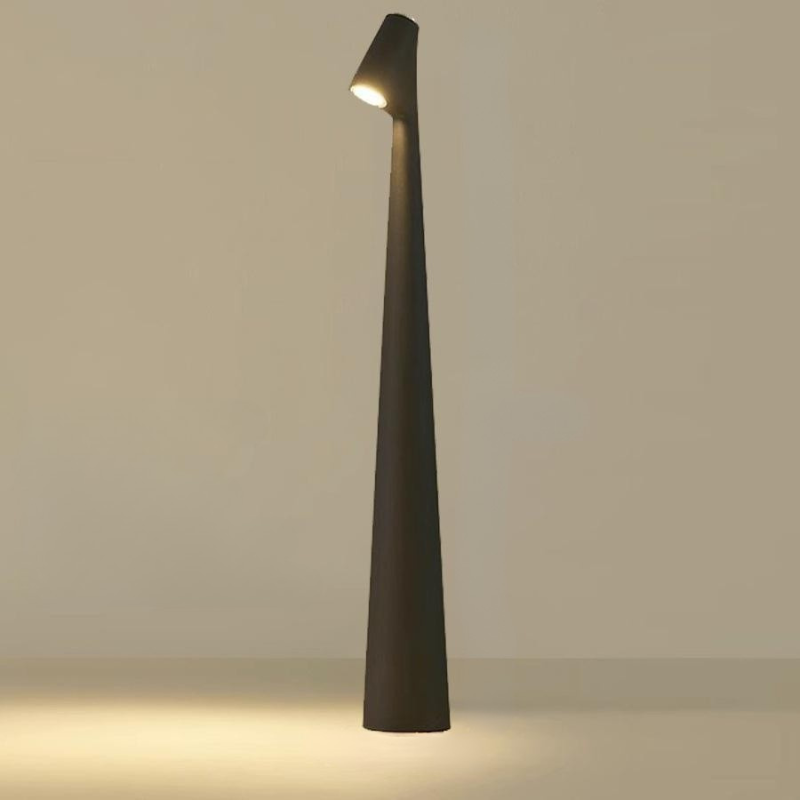 Metal table lamp - Rechargeable & stylish for indoors & outdoors