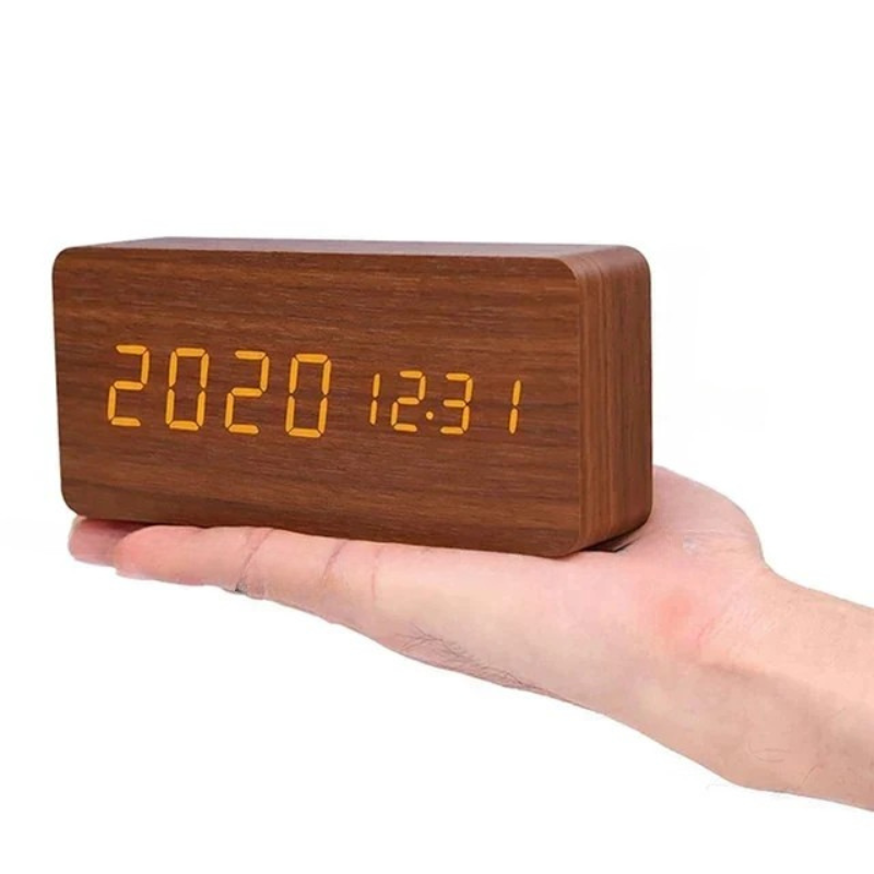 WoodSense LED wooden clock - Voice-controlled & stylish for every room
