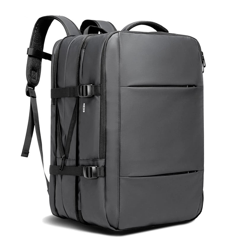 URBANFORM - Aesthetic business backpack with large storage space & laptop compartment