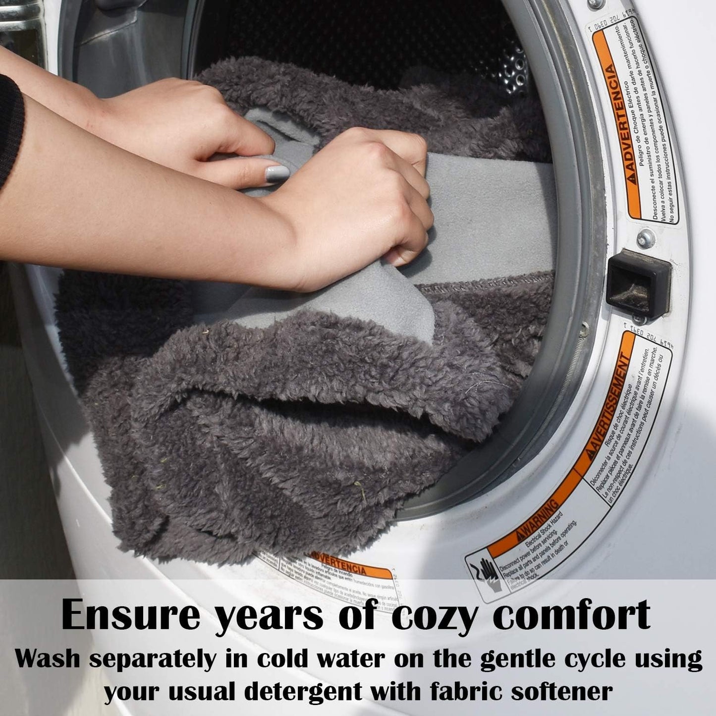 AquaShield Blanket – Waterproof Protective Cover for Bed & Sofa