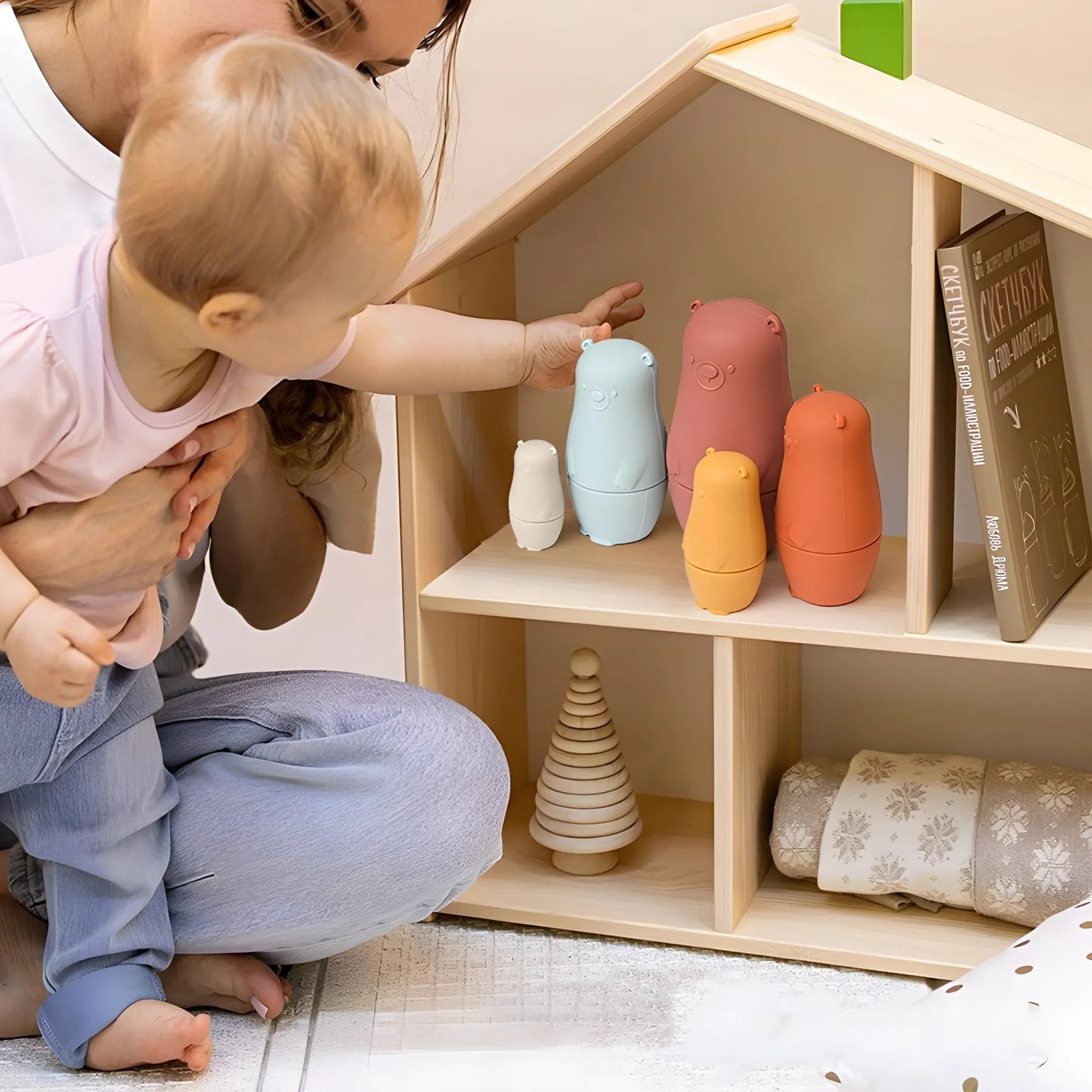SiliconeNest – Muñecas apilables de silicona para fomentar la motricidad fina