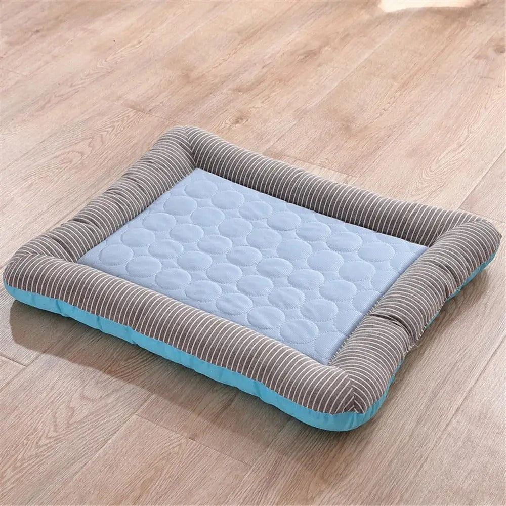 Cama para mascotas con confort de enfriamiento – Transpirable y duradera para un descanso refrescante