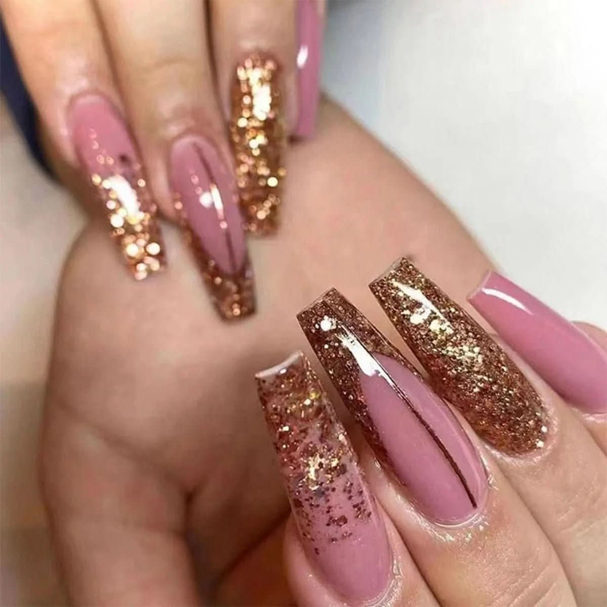 Presson Chic - 24 pezzi di unghie rosa con design | Veloci da applicare ed eleganti per ogni occasione