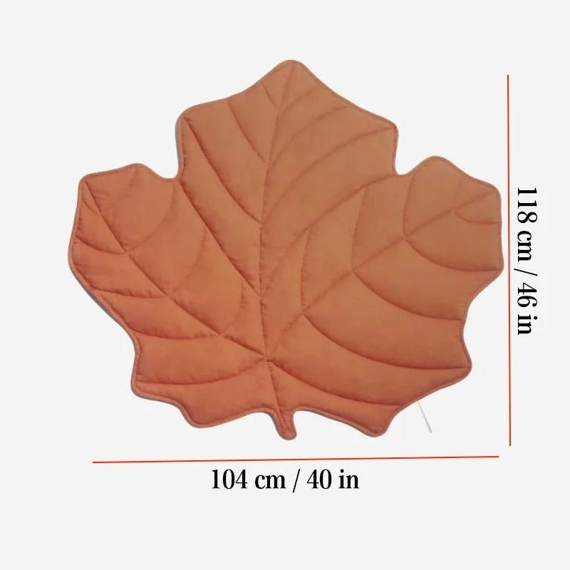 LeafPaws Blanket - Stylish dog blanket in leaf shape with soft padding & versatile use