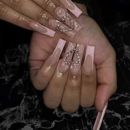 Presson Chic – 24 faux ongles roses décorés | Rapides à poser et élégants pour toutes les occasions