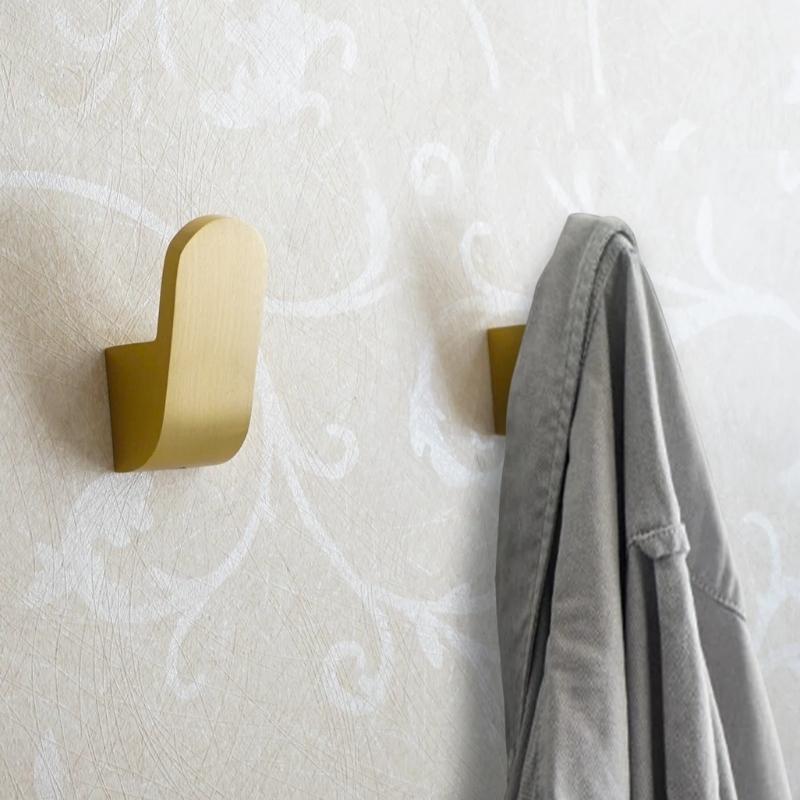 ELVANOR – Moderni ganci da parete in ottone dorato per accappatoi, per un appendimento compatto ed elegante