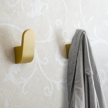 ELVANOR – Moderni ganci da parete in ottone dorato per accappatoi, per un appendimento compatto ed elegante