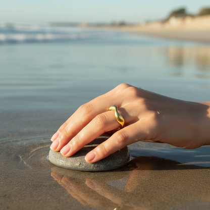OCEANLUX – Adjustable Silver Ring with Ocean Design