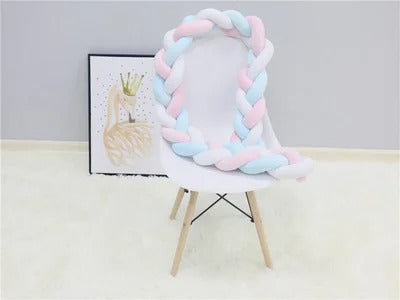 SnuggleNest - Woven baby pillow for safe and restful sleep
