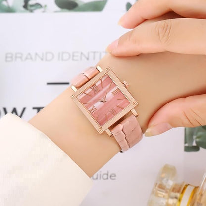 FORMAHOLZ – Montre carrée avec cadran à motif bois naturel