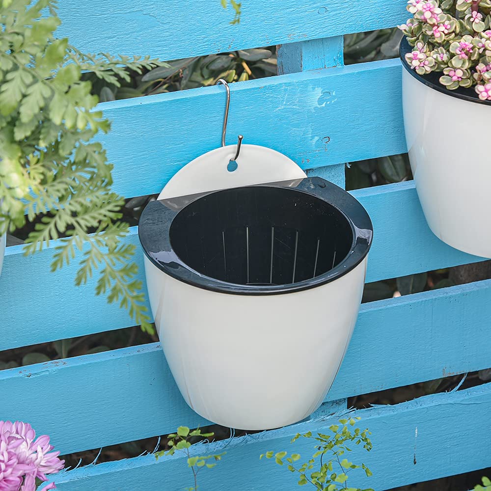 Plantiva Vertical self-watering flower pot