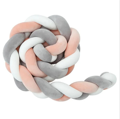 SnuggleNest - Woven baby pillow for safe and restful sleep