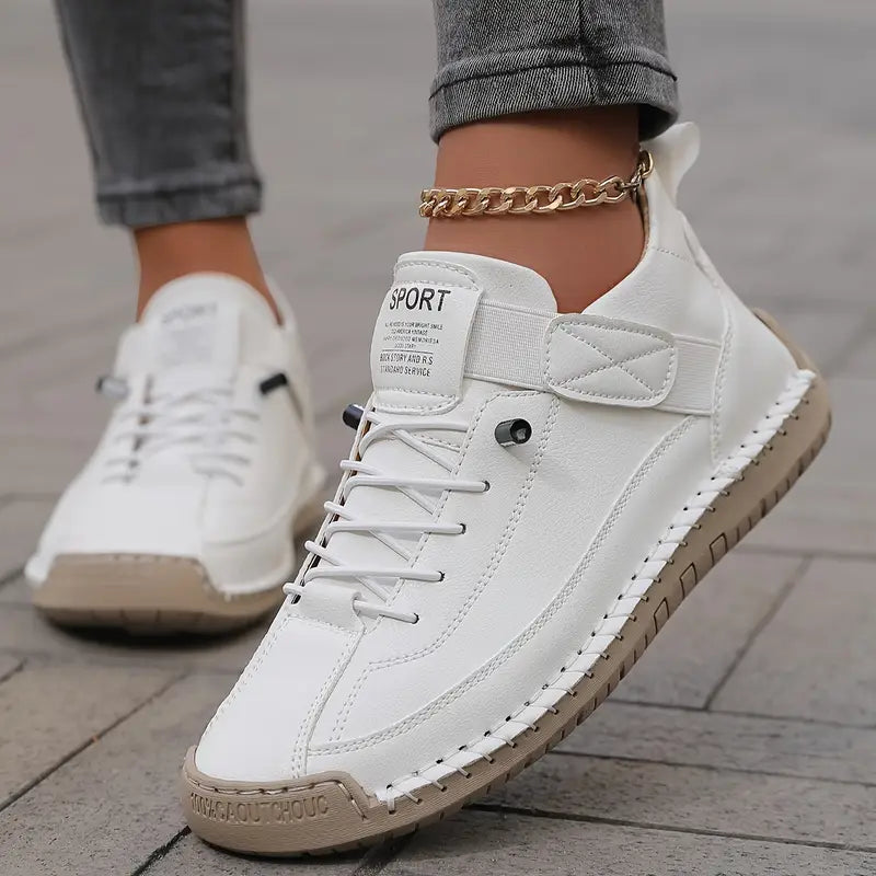 KORVEN – Herren-Sneaker mit breiter Passform und erhöhter Sohle