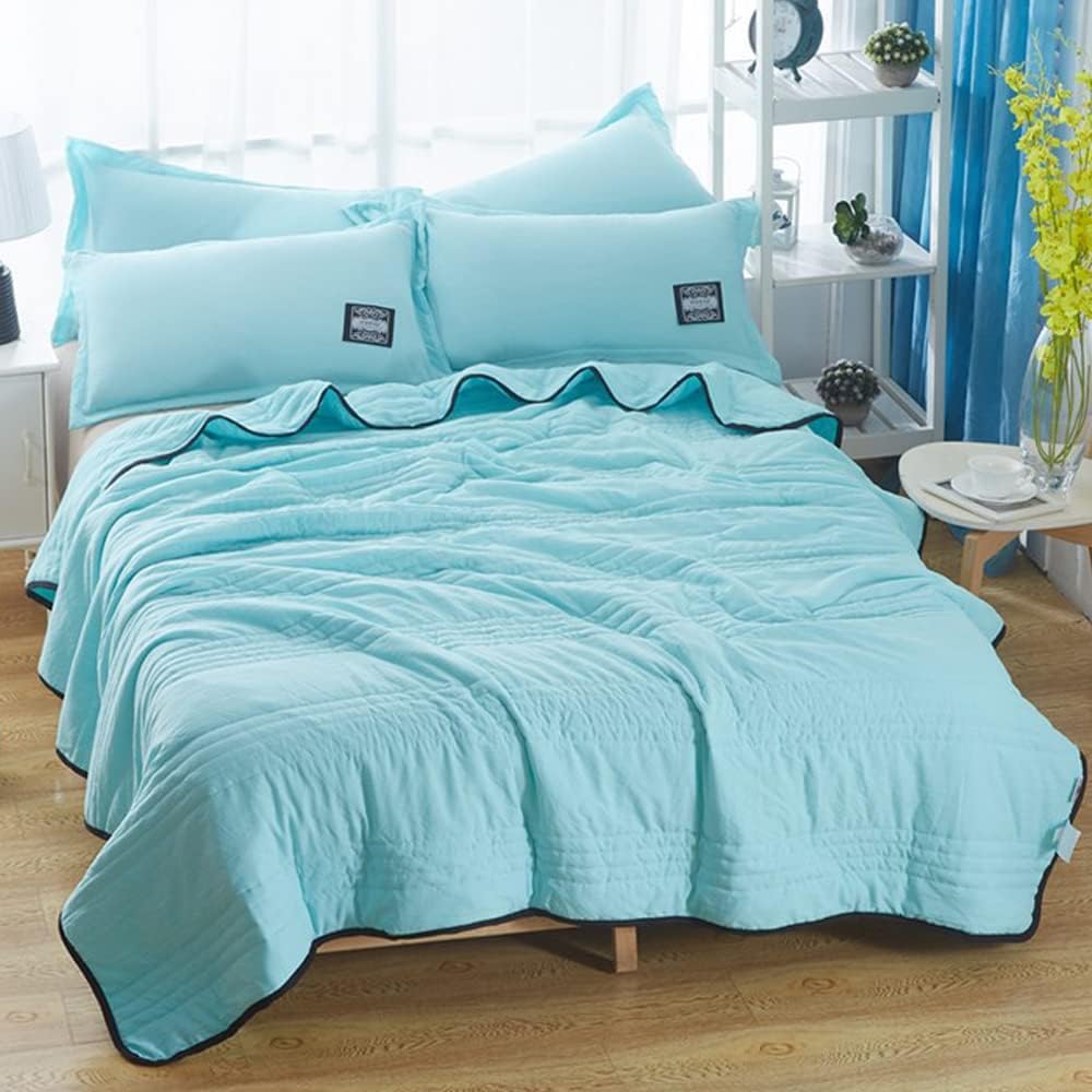 AQUACHILL - Kühlende Kuscheldecke Für Erfrischenden Komfort Und Atmungsaktive Entspannung 5