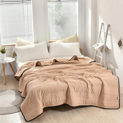 AQUACHILL - Kühlende Kuscheldecke Für Erfrischenden Komfort Und Atmungsaktive Entspannung 8