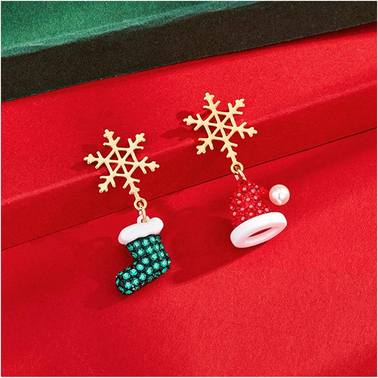 AURAFLAKE – Elegante vergoldete Schneeflockenohrringe für festliches Strahlen 4