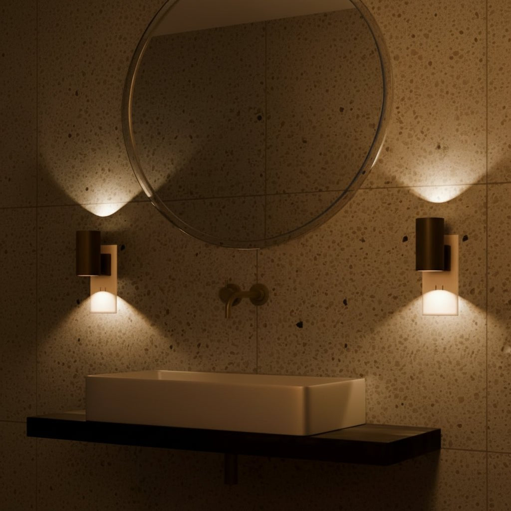 AURORA Night Light - Dimmable LED night light with day/night sensor for pleasant room lighting