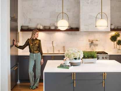 BRILLERA – Verstellbare Pendelleuchte mit elegantem Opalglas-Finish 1