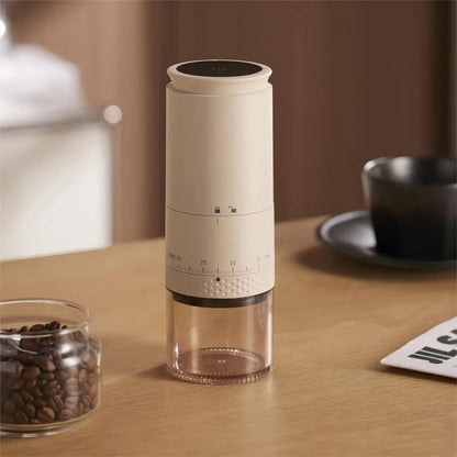 GrindPro – Moulin à café électrique avec 38 niveaux de mouture et fonction de charge USB-C