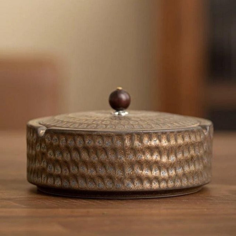 CALMCOAL – Minimalistischer Keramikaschenbecher mit Holzdeckel 5