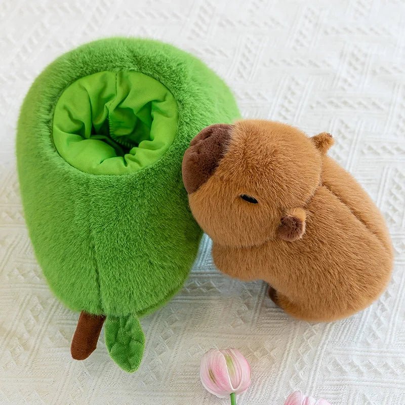 CAPYPIG – 2-in-1 Plüschtier Baby Avocado Capybara Stofftier für Kinder 3