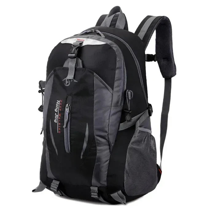 SUMMITPACK – Wasserdichter Outdoor-Reiserucksack für Abenteuer & Alltag