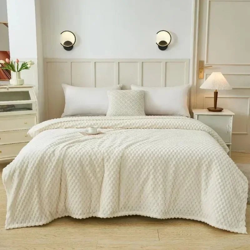 CORALUX – Kuschelige Korallenfleece-Decke mit Karomuster für wohlige Wärme im Alltag 3