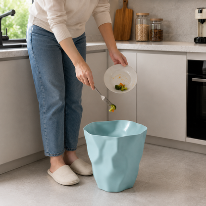 FORMAFLOW – Cubo de basura minimalista con silueta distintiva