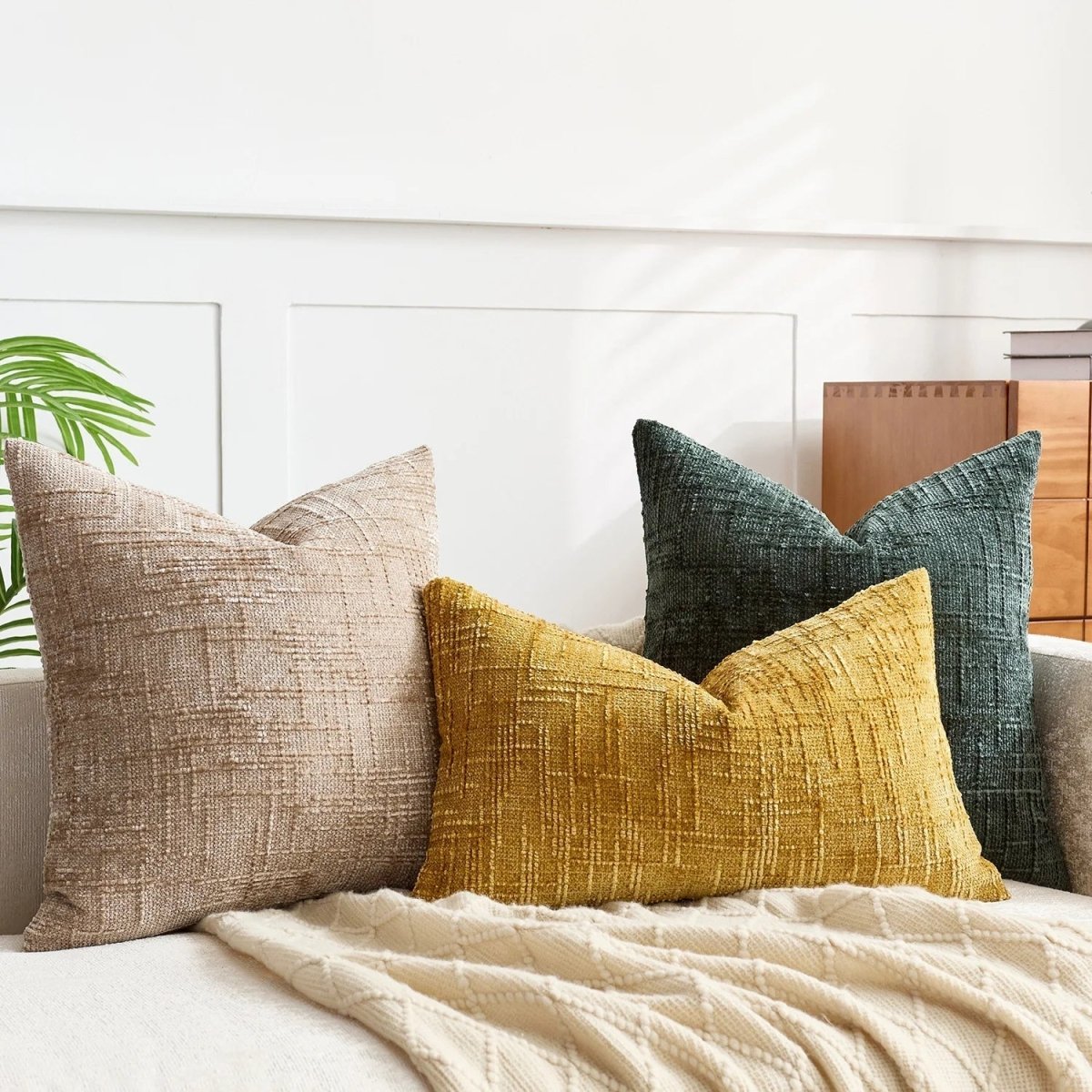 NATURCHEN – Chenille pillowcase with bamboo texture for elegant home accents