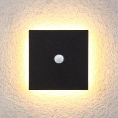 Orr Outdoor Wall Lamp - Minimalist LED wall light in round or square, IP65