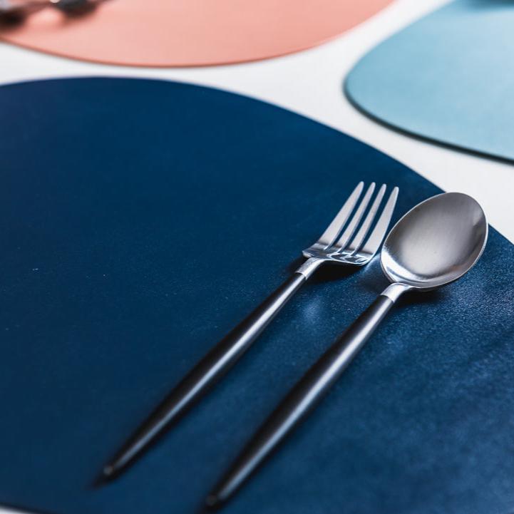Claro – Elegantes, hitzebeständiges Tischset und Untersetzer-Set in mehreren Farben 4