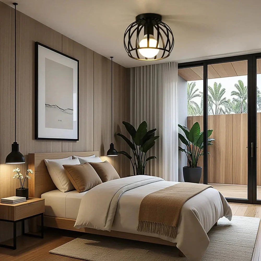 DARKRIVET – Industrielle Deckenleuchte in robuster schwarzer Metalloptik 1