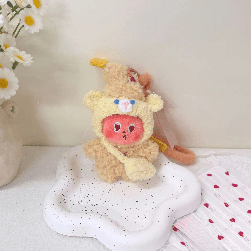 DREAMTAILOR – Handgefertigtes Plüschoutfit für bezaubernde Puppen