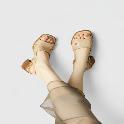 EASIVA – Leichte Zehensandalen für sommerlichen Alltagskomfort 1