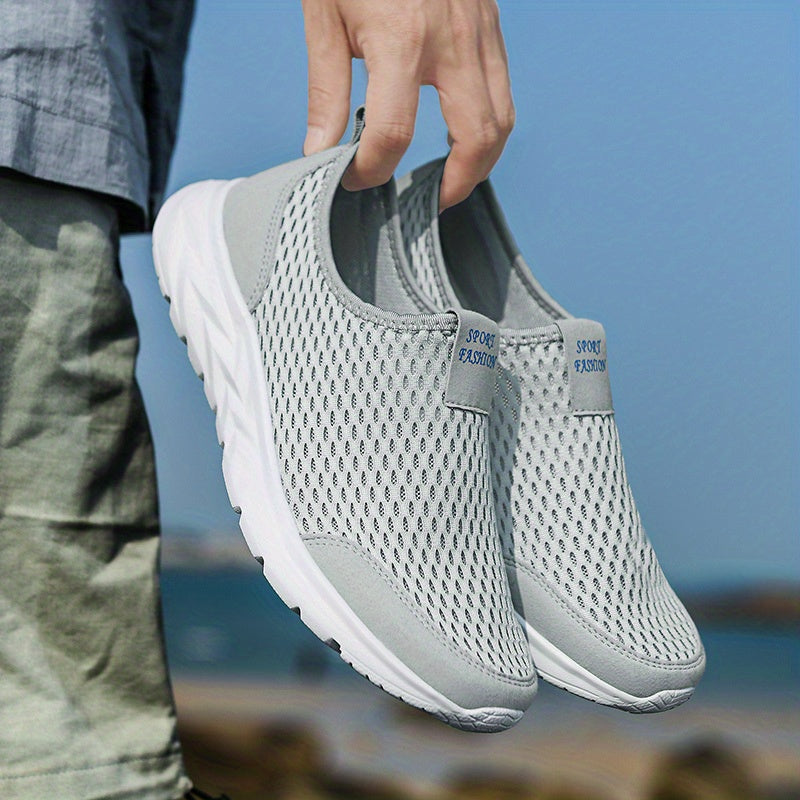 AIRWALK Slip-On - Breathable men's sneakers for easy walking