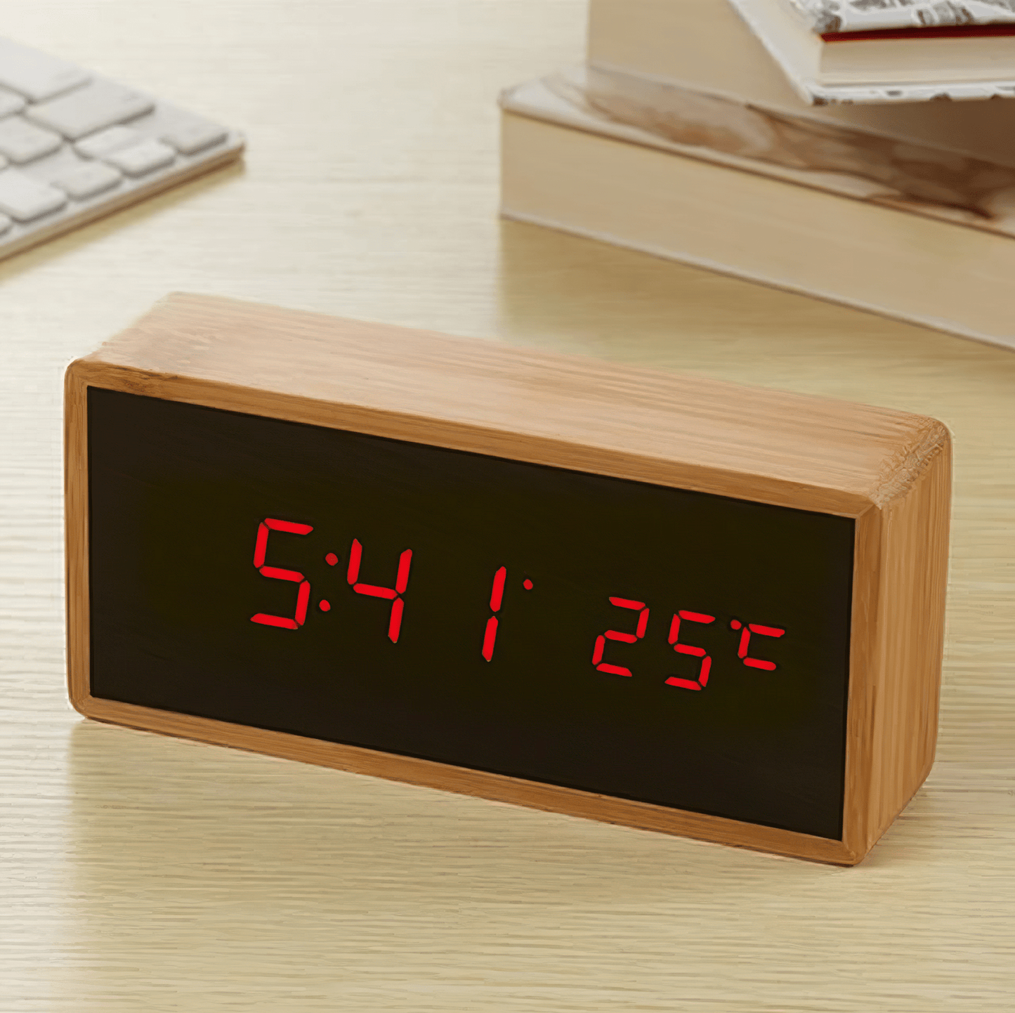 ECOCLOCK – LED-Wecker aus Bambus mit Zeit- und Temperaturanzeige 6