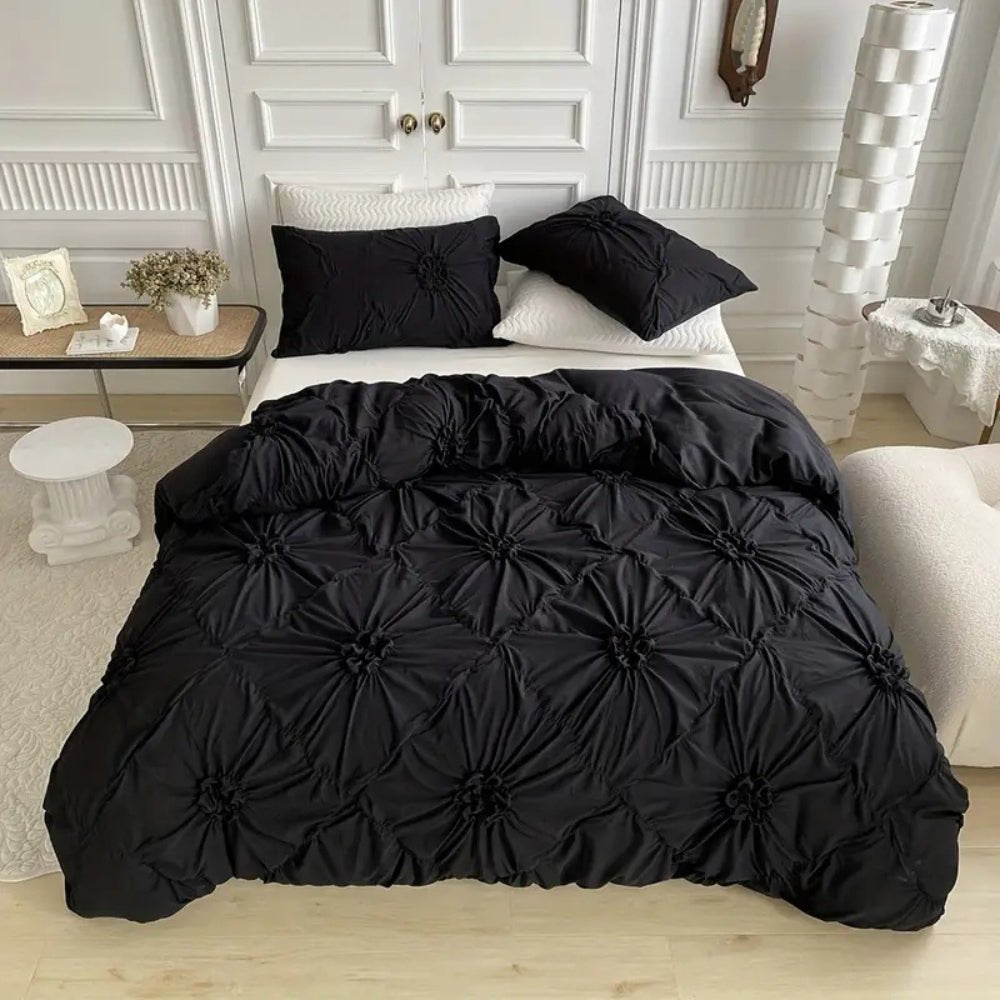 RuffledWeave Duvet Set – Elegant Ruffle Flower Duvet Cover Set made of Microfiber